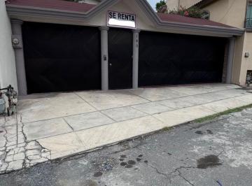 Casa · 460m² · 3 Recámaras · 3 Estacionamientos · Casa en Renta Fuentes del Valle San Pedro