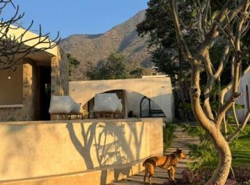 Casa de 3 habitaciones, Jocotepec · Casa en Venta Laguna Chante