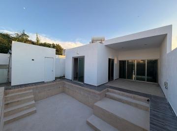 d78d1b41b6741e1fdf639fdaa60c9c1c578fea024686ea44ae24ca55975003a6 · Casa de Una Planta en Venta en Gran Santa Fe Norte
