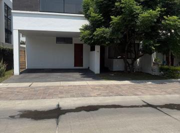 9873a5729ddc6b7c0ae295db81ee28c9237b28e068f982186de7a5b5259a976d · Hermosa Casa en La Toscana