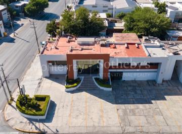 Edificio , Monterrey · Edificio de Oficinas en Venta en Vista Hermosa