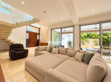 Casa · 470m² · 3 Recámaras · Casa en Residencial Villa Magna