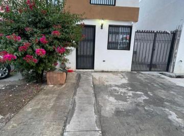 Casa de 2 habitaciones, Salinas Victoria · Casa en Renta Fraccionamiento Torre Luna Salinas Victoria