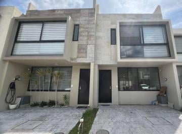 Casa de 3 habitaciones, Zapopan · Casa en en Venta en Boskia Residencial Santa Ana Tepetitlan