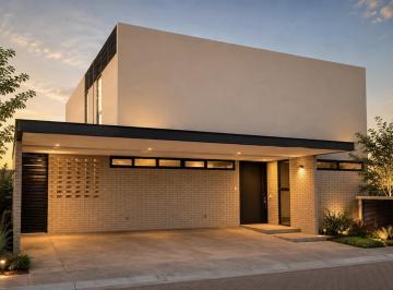 Casa de 4 habitaciones, Querétaro · Lomas del Campanario Norte, Amplia Construcción y Recámaras