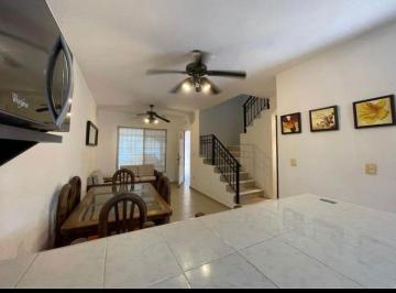 Casa de 2 habitaciones, Cancún · Casa en Renta Amueblada Gran Santa Fe