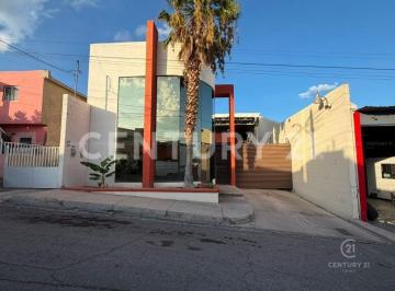 Bodega comercial · 302m² · Bodega en Venta en Las Granjas, Chihuahua, Chih.
