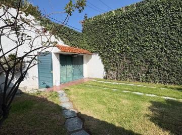 Casa · 355m² · 4 Recámaras · 4 Estacionamientos · Se Vende Casa Ideal Para Negocio, en Constitución, Pachuca, Hidalgo