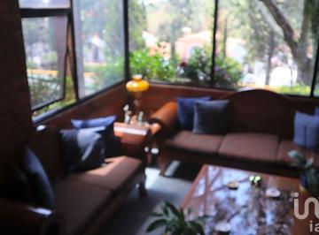 Casa · 250m² · 3 Recámaras · 2 Estacionamientos · Casa en Venta en Club de Golf Chiluca