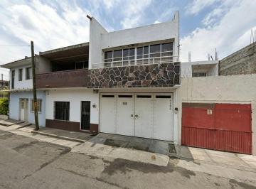 Casa de 3 habitaciones, Irapuato · Casa en Venta Cerca del Centro de Irapuato.
