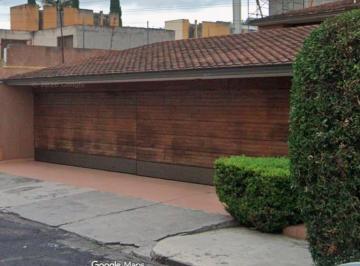 Casa de 4 habitaciones, Morelia · Venta de Casa en Brasil, Michoacan.