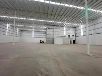 Bodega comercial · 2100m² · 16 Estacionamientos · Renta | Bodega Industrial por La Av Tecnologico, Jaigo