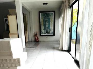 Casa de 3 habitaciones, Coatzacoalcos · Disfruta de Esta Hermosa Casa en 18 de Marzo #308, Coatzacoalcos, Veracruz.