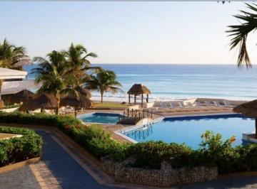 Departamento · 80m² · 1 Recámara · 2 Estacionamientos · Departamento en Zona Hotelera en Renta Amueblado con Vista Al Mar