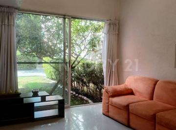 Casa · 189m² · 5 Recámaras · 3 Estacionamientos · Casa en Condominio de 3 Niveles, 4 Recamaras, Estudio y 3 Estacionamientos