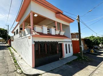 Casa de 3 habitaciones, Salamanca · Excelente Propiedad en Salamanca Gto.