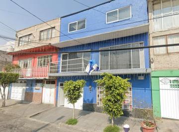 Casa de 4 habitaciones, Nezahualcóyotl · Casa en Venta Escalerilla 2ª Sección, Ciudad Neza