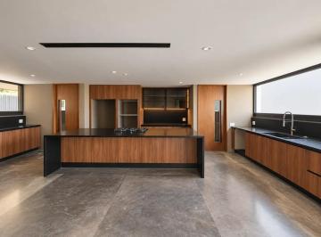 1 · Residencia Sierra Alta