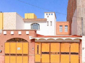 Casa de 4 habitaciones, Tepatitlán de Morelos · Casa de 170 m² con 4 Recámaras en Venta en El Pipón