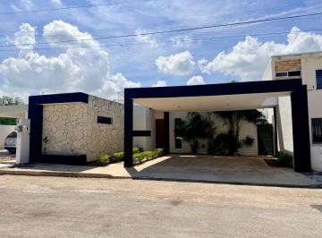 Casa de 3 habitaciones, Mérida · En Venta Residencia en Dzitya de Una Planta con Tres Recamaras y Paneles Solares