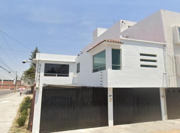 Casa de 2 habitaciones, Puebla · Casa de 2 Recámaras con 2 Estacionamientos en Bello Horizonte, Puebla Tglj43
