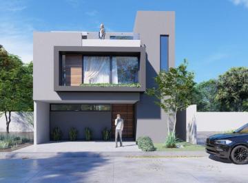 Casa de 4 habitaciones, León · Casa en Venta en Vistas del Molino