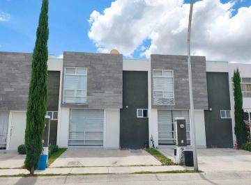 67069b51b5c7115ab79bfe9bf7649443f2b70226ae76c951e0882514429d2cbf · Casa en Venta - Bosque Sereno Reserva Semenic