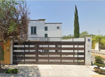 Casa de 4 habitaciones, Corregidora · Casa de 175 m² con 4 Recámaras en Venta en Paseo Santa Fe