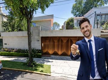 Casa de 5 habitaciones, Miguel Hidalgo · Casa de 330 m² con 5 Recámaras en Venta en Lomas de Chapultepec