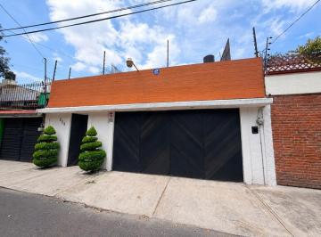 Casa de 4 habitaciones, Coyoacán · Casa en Venta en Campestre Churubusco