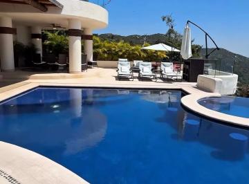 Casa · 740m² · 7 Recámaras · 4 Estacionamientos · Casa en Venta y Renta Vacacional con 7 Recamaras Fraccionamiento La Cima Brisas Acapulco
