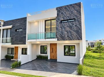 Casa de 5 habitaciones, Zapopan · Casa en Venta en La Cima Zapopan Jalisco