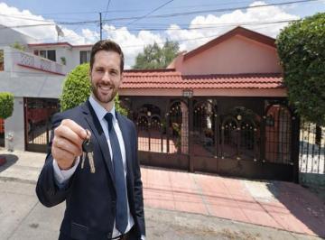 Casa de 3 habitaciones, San Nicolás de los Garza · Casa de 220 m² con 3 Recámaras en Venta en Hacienda Las Puentes