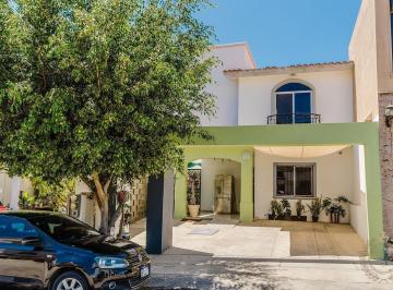 Casa · 120m² · 3 Recámaras · 1 Estacionamiento · Casa en Venta | Country del Mar Sjc