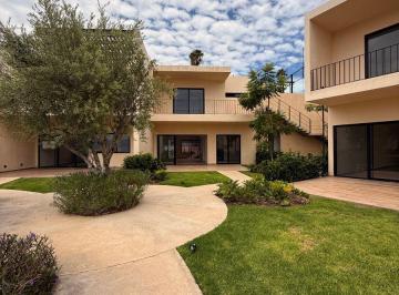 Casa en condominio de 4 habitaciones, Chapala · Casa Nueva Venta o Renta Chapala
