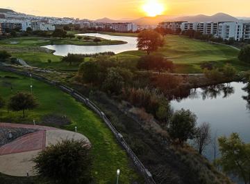 Increíbles Vistas · Departamento en Renta en Zibatá | 3 Recámaras con Baño, Terraza en Campo de Golf