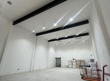 Bodega comercial , Benito Juárez · Bodega Nueva Al Centro de Cancún, 300 m² con Dos Extractores de Aire.