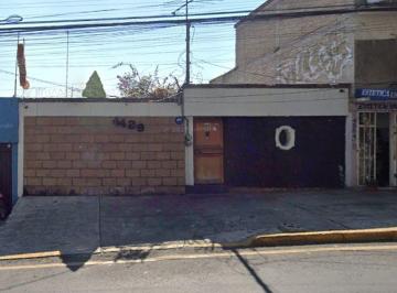 Casa de 4 habitaciones, Alvaro Obregón · Casa de Remate en Desierto de Los Leones, Cerca de Plaza Altamira