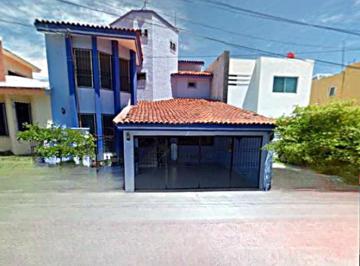 Casa de 3 habitaciones, Colima · Casa en Venta en Colima Colima Jardines Vista Hermosa