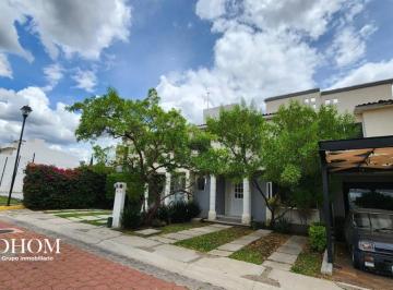 Casa de 3 habitaciones, Querétaro · Casa en Venta en Palmas III, Palmares Querétaro; Cerca de Antea y 5 de Febrero