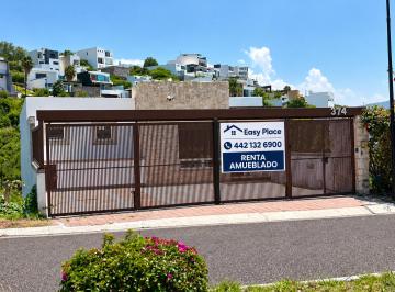 Casa de 4 habitaciones, Querétaro · Renta de Casa Amueblada de 4 Recámaras 5 Baños Completos y 4 Estacionamientos en Real de Juriquilla
