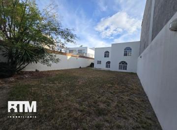 Casa · 250m² · 3 Recámaras · 4 Estacionamientos · Casa en Renta en Lomas 4ta (Frente Al Andés)