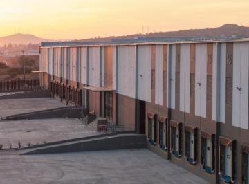 Nave industrial · 4650m² · 35 Estacionamientos · Naves Industriales en Renta en El Salto