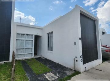 Casa · 62m² · 3 Recámaras · 1 Estacionamiento · Excelente Casa en Queretaro