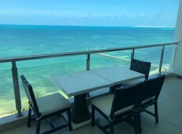 Departamento · 205m² · 3 Recámaras · 2 Estacionamientos · Departamento Amueblado en Renta Frente Al Mar Cancun Puerta del Mar