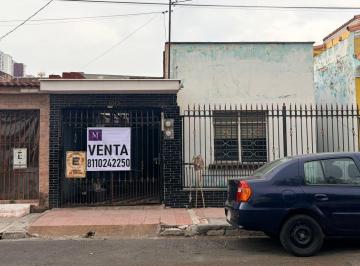 Casa de 2 habitaciones, Monterrey · Casa de un Piso en Venta en Centro de Monterrey