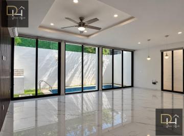 Casa · 290m² · 3 Recámaras · 2 Estacionamientos · Casa en Venta/renta en Residencial Aqua