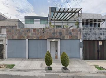 Casa de 3 habitaciones, Coyoacán · Venta de Casa en Campestre Churubusco, Coyoacán, Cdmx.
