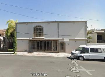 1 · Loft Amueblado en Renta en Parte Alta de Cumbres 2 Sector