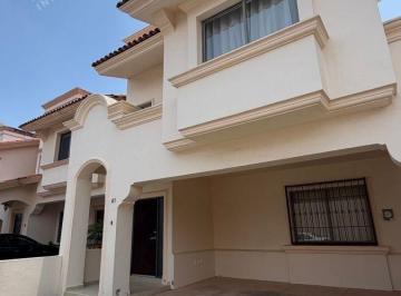 Casa · 200m² · 3 Recámaras · 2 Estacionamientos · Casa en Renta Villa California Tlajomulco